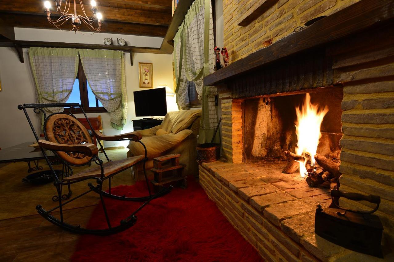 Villa Γήλοφος Ano Trikala Esterno foto